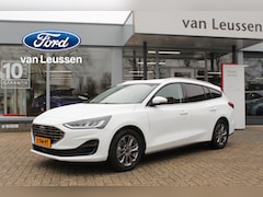Ford Focus Wagon - 125PK HYBRID TITANIUM NAVI CRUISE CLIMA APPLE/ANDROID PARK-SENSOREN PRIVACY-GLASS LM-VELGE