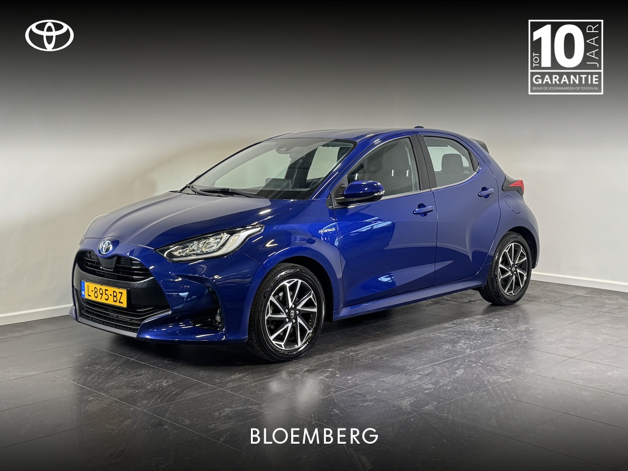 Toyota Yaris - 1.5 Hybrid Dynamic | Trekhaak | Camera | LED | Keyless | - AutoWereld.nl