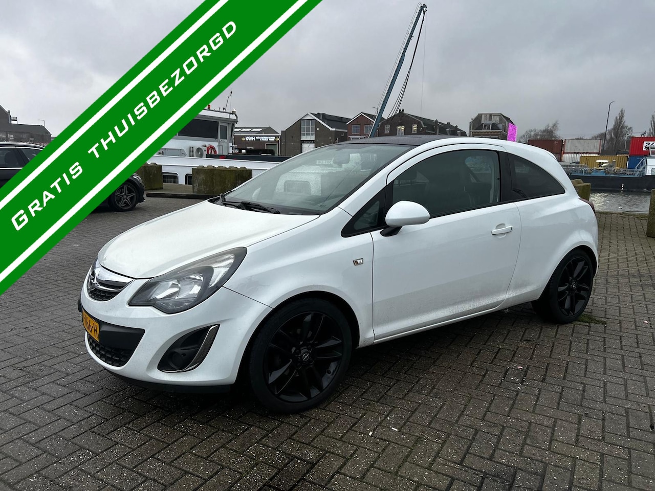Opel Corsa - 1.4-16V - NAP - NEW APK - STOELVERWARMING - STUURVERWARMING - AIRCO - - AutoWereld.nl