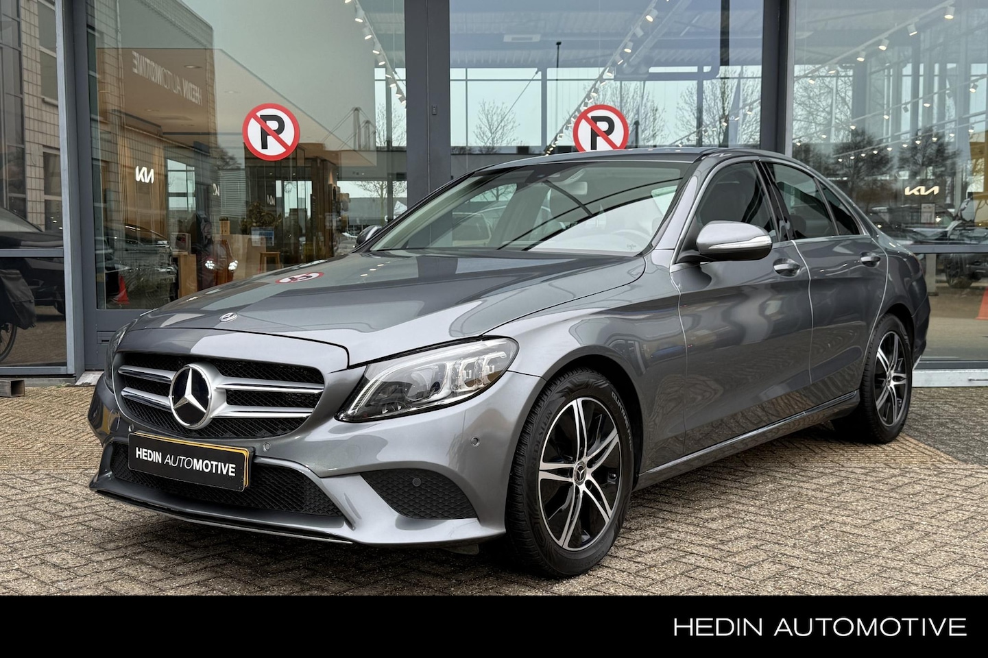 Mercedes-Benz C-klasse - 160 Business Solution Plus Upgrade Edition | Trekhaak | Navigatie | Elek. Stoelen | Stoelv - AutoWereld.nl