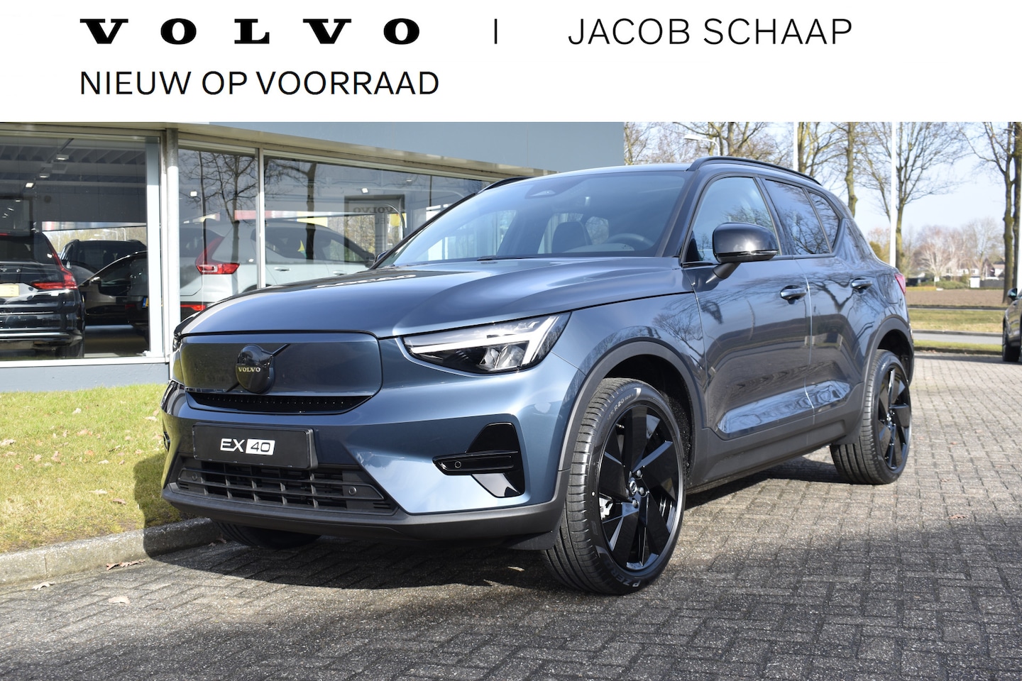 Volvo EX40 - Extended Range 252PK Plus Black Ed. 82 kWh | Panodak | ACC | H&K | 20"LMV | Climate | Nubu - AutoWereld.nl