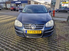 Volkswagen Jetta - 1.6 Comfortline Bj.2006 Kmst.233371 met APK tot 10-03-2027