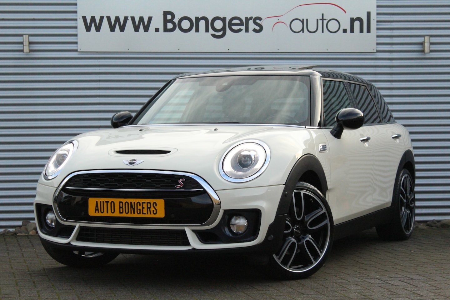 MINI Clubman - 2.0 Cooper S Chili Serious Business JCW - AutoWereld.nl
