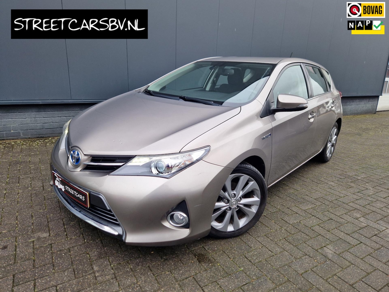 Toyota Auris - 1.8 Hybrid Dynamic/2E EIG./Org NL NAP - AutoWereld.nl