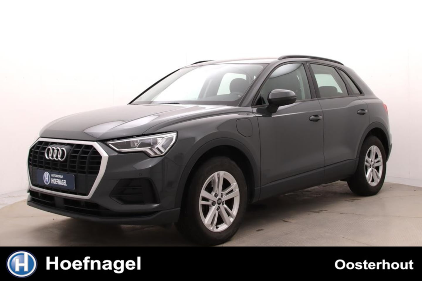 Audi Q3 - 45 TFSI e edition | Automaat | Adaptive cruise | Stoelverwarming | CarPlay | Trekhaak - AutoWereld.nl