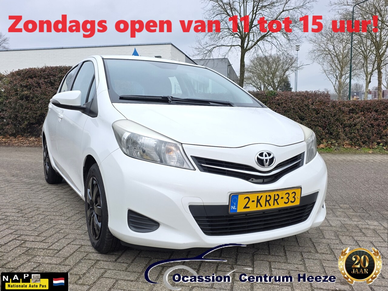 Toyota Yaris - 1.3 VVT-i Asp AUT! Camera! Dealeronderhoud! Trekhaak! Zondag OPEN! - AutoWereld.nl