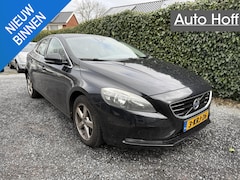 Volvo V40 - 2.0 D3 Momentum 5 cil. | Navi | Autom. Airco | Cruise Control | Elekt. Ramen | LMV | PDC |