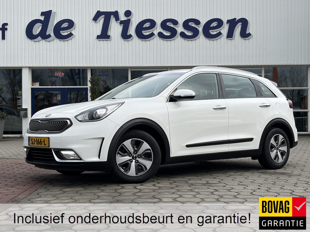 Kia Niro - 1.6 GDi Hybrid DynamicLine Trekhaak, Camera, Navi, Rijklaar met beurt & garantie! - AutoWereld.nl