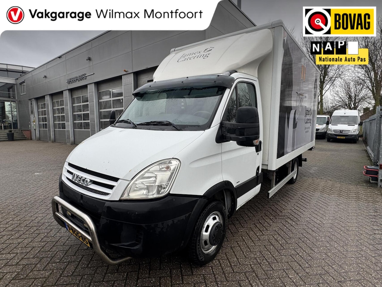 Iveco Daily - 40C15 D 375|Laadklep|Cargolift|Airco|Trekhaak|Climatecontrol| - AutoWereld.nl