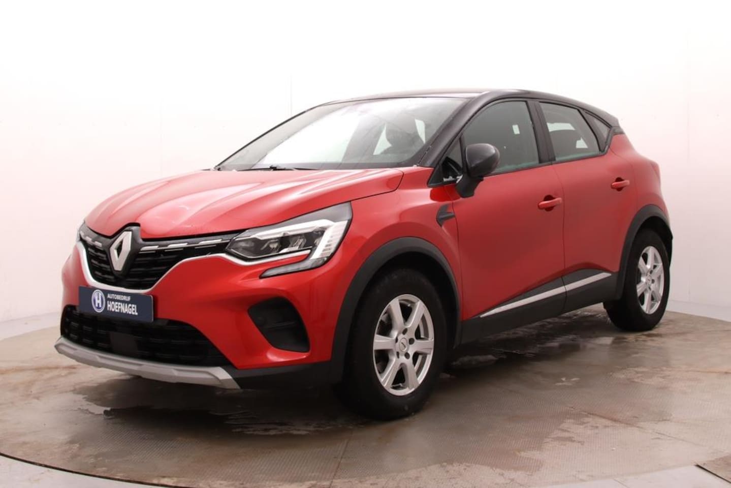 Renault Captur - 1.3 TCe 130 Zen | Automaat | Cruise control | Stoelverwarming | CarPlay | Camera | Trekhaa - AutoWereld.nl