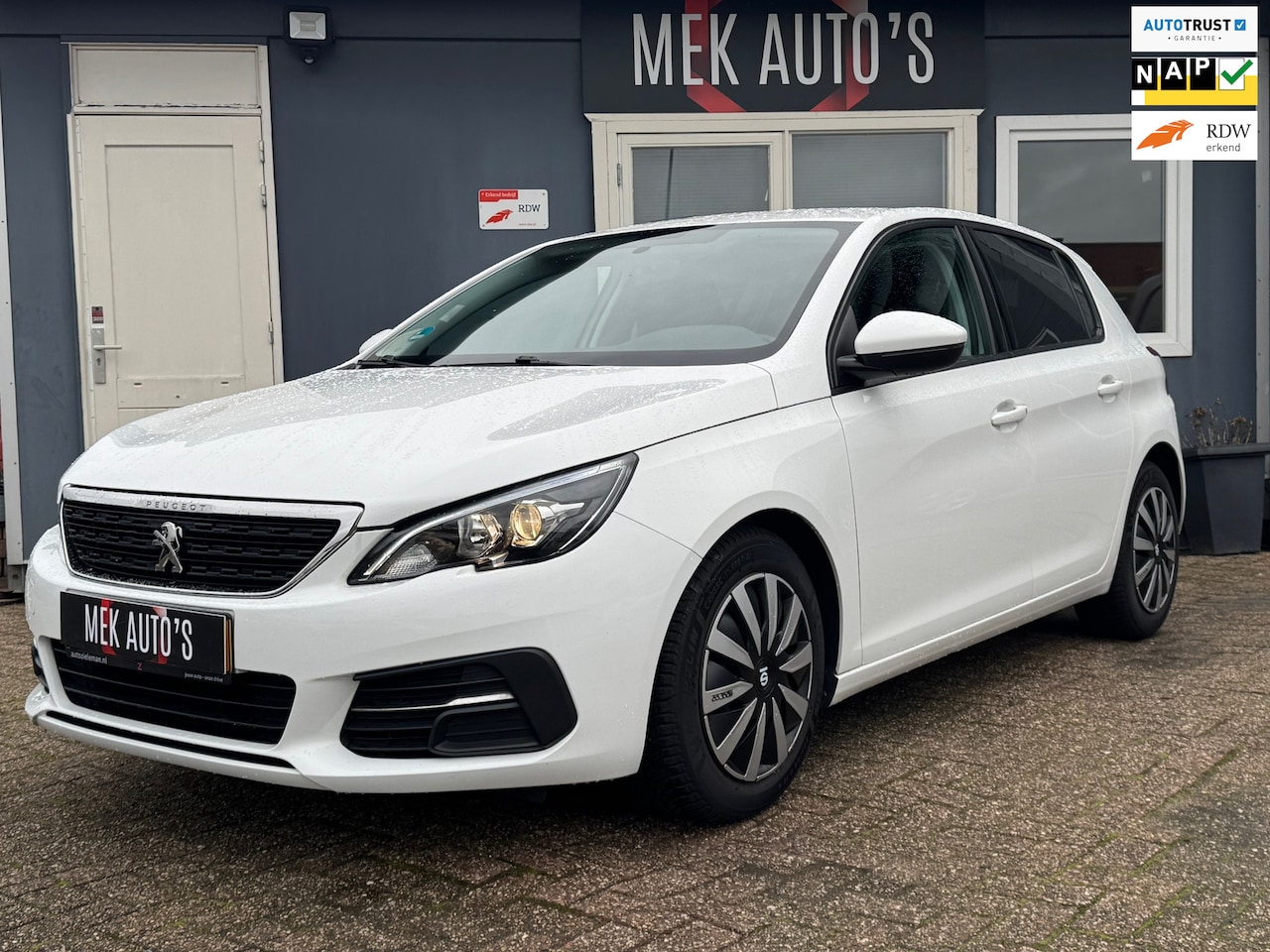 Peugeot 308 - 1.2 PureTech Blue Lease GT-Line|Navi|Clima|Cruise| - AutoWereld.nl