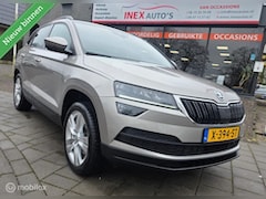 Skoda Karoq - 1.0 TSI Clever Edition Keyless Carplay Dealer onderhouden