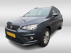 SEAT Arona - 1.0 TSI Style Business Intense Navigatie / Camera / Parkeersensoren / Airco (Clima) / App
