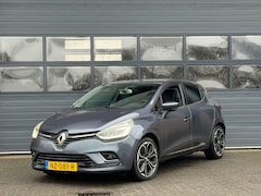 Renault Clio - 1.2 TCE INTENS I AUTOMAAT I TREKHAAK I R-LINK I STOELVERWARMING