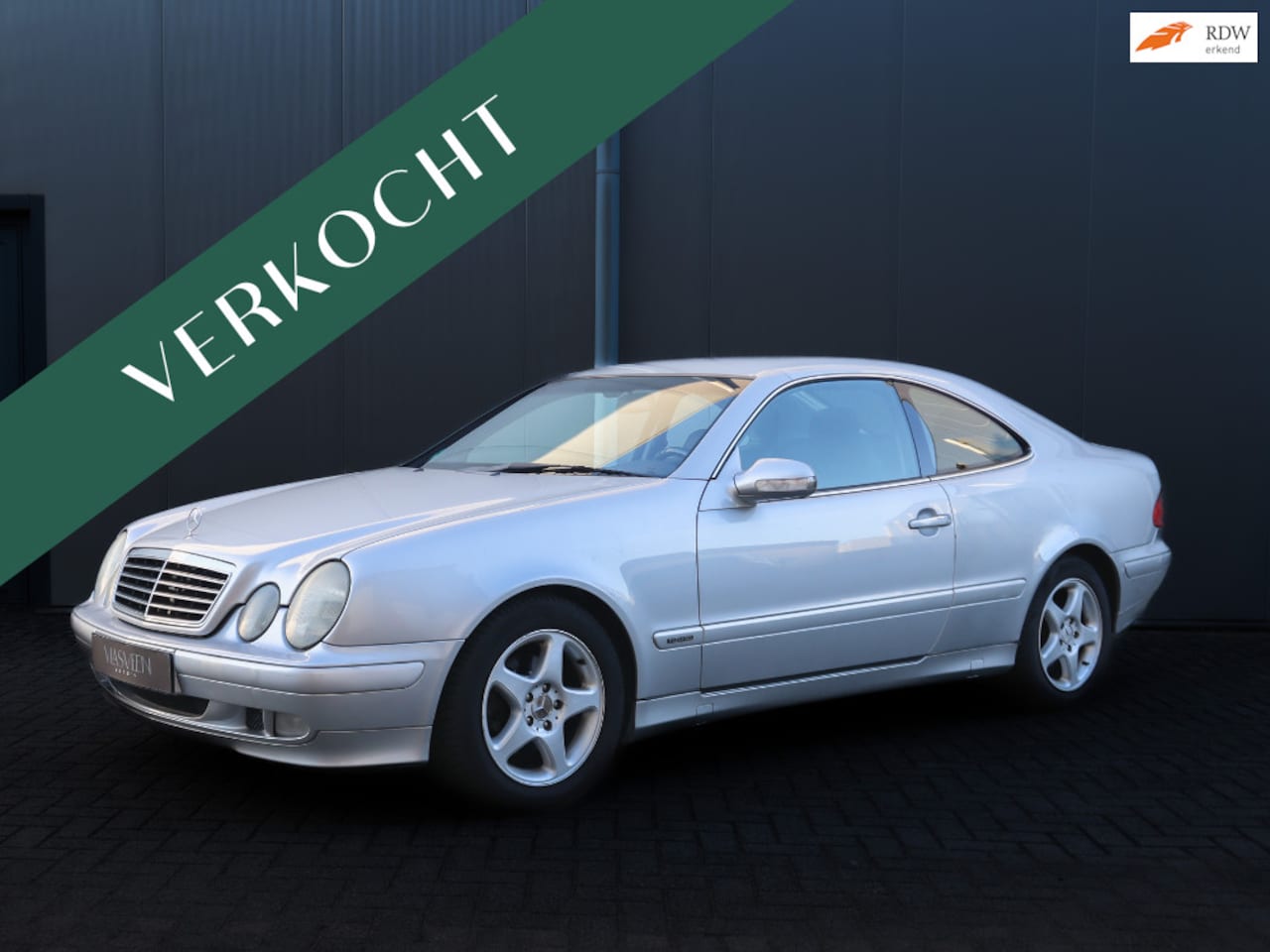 Mercedes-Benz CLK-klasse Coupé - *Youngtimer! 25 jaar oud! NAP! Zakelijk gunstig! - AutoWereld.nl