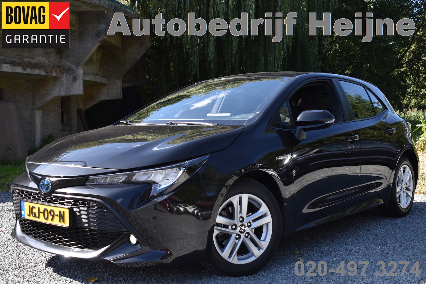 Toyota Corolla - 1.8 HYBRID AUT. DYNAMIC NAVI/CAMERA/CARPLAY - AutoWereld.nl