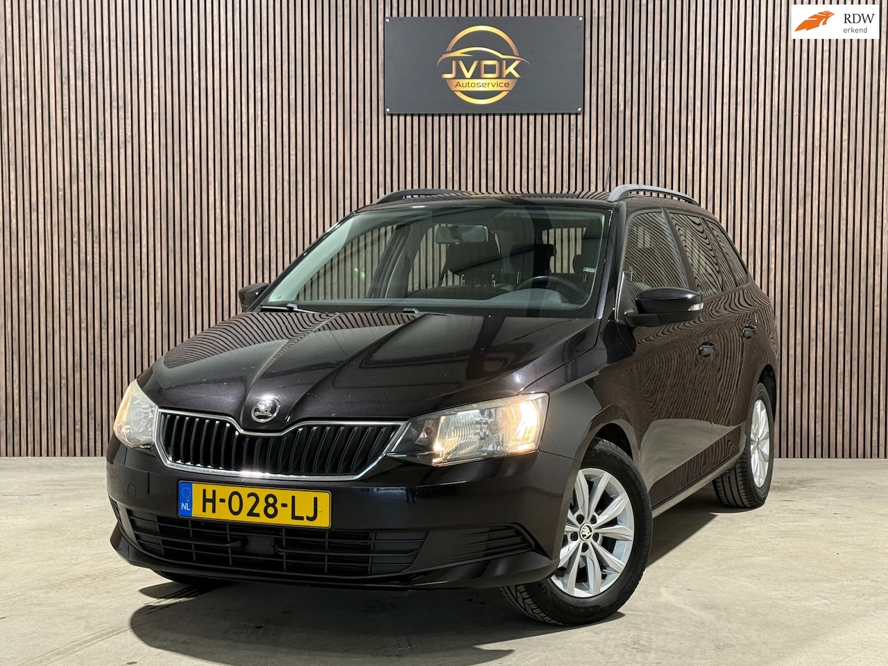 Skoda Fabia Combi - 1.2 TSI Ambition Airco|Bluetooth | Ruime & Zuinige Station - AutoWereld.nl