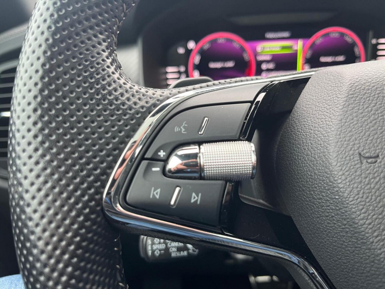 Skoda Kodiaq - 1.5 TSI Sportline Business 7p. | Schuif/kantel dak | Trekhaak | - AutoWereld.nl