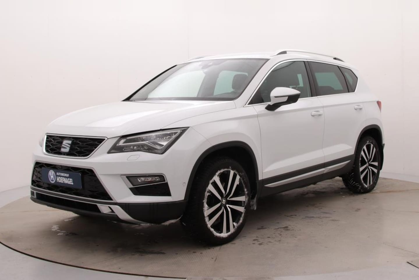 SEAT Ateca - 1.4 EcoTSI Xcellence | Automaat | Cruise control | Stoelverwarming | CarPlay | Trekhaak - AutoWereld.nl