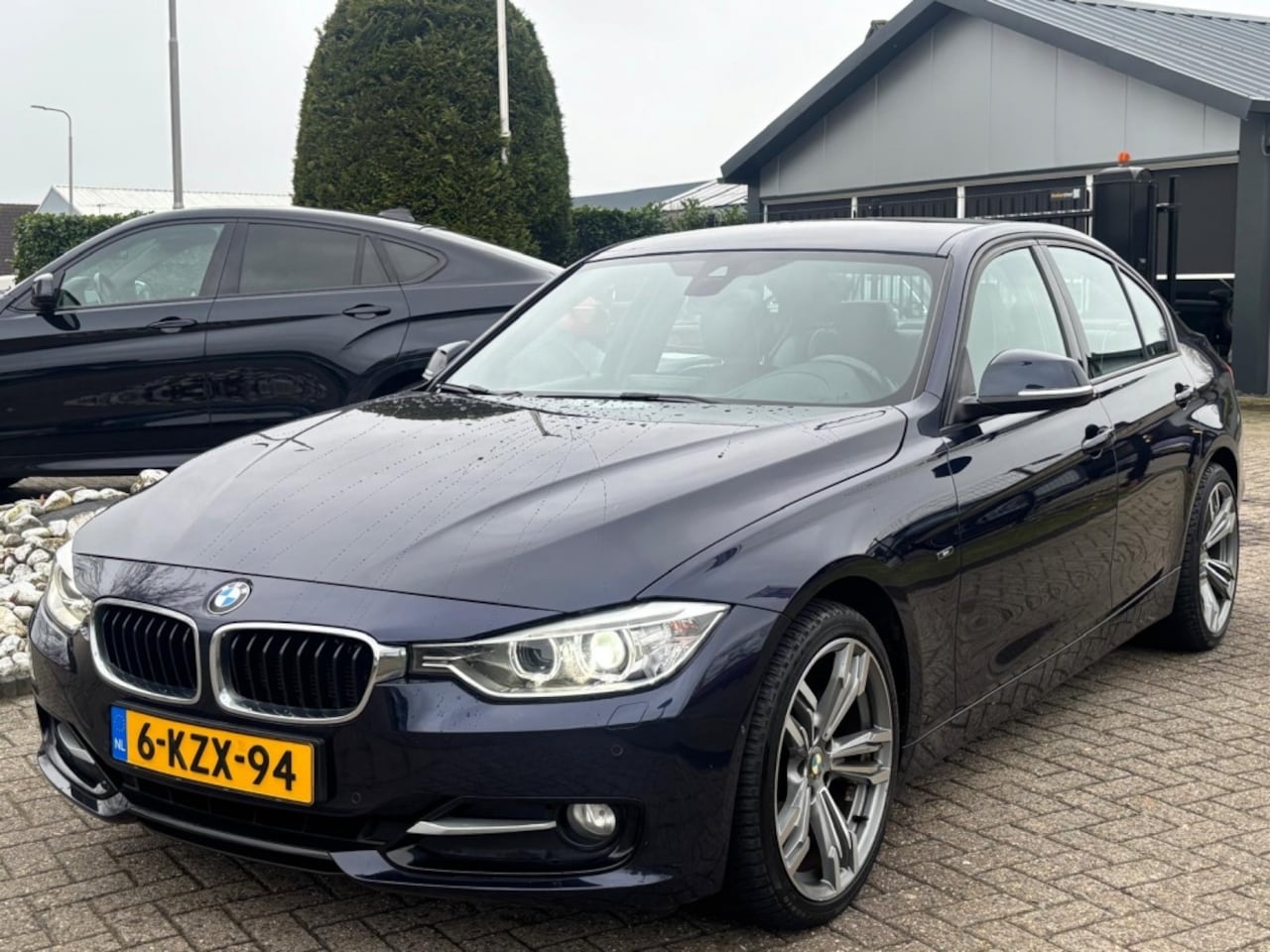 BMW 3-serie - 320I High Executive 2013 Sport Edition Xenon Sportstoelen - AutoWereld.nl