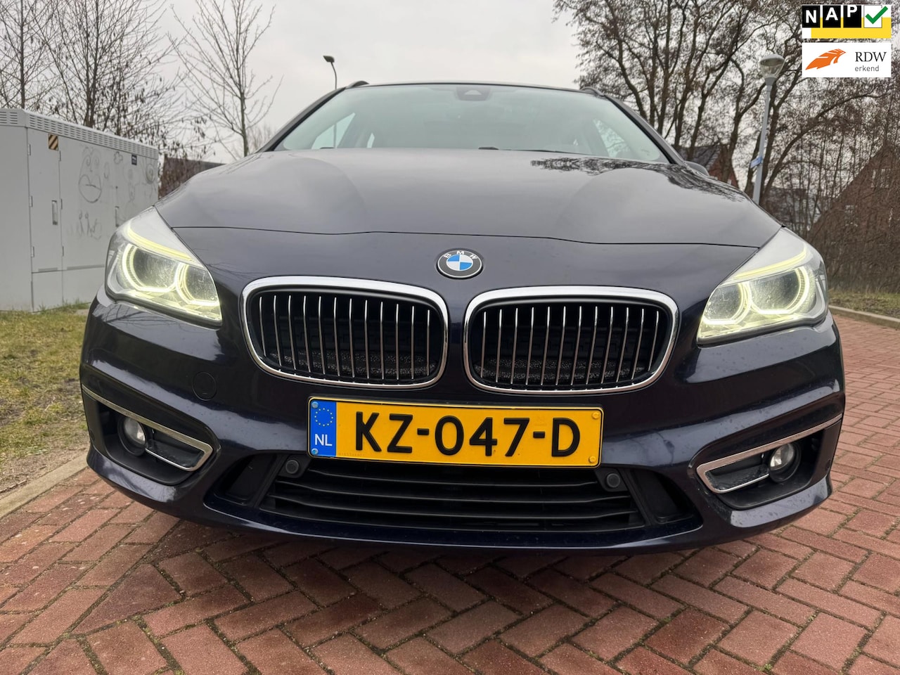 BMW 2-serie Active Tourer - 225xe iPerformance Centennial High Executive 225xe iPerformance Centennial High Executive - AutoWereld.nl