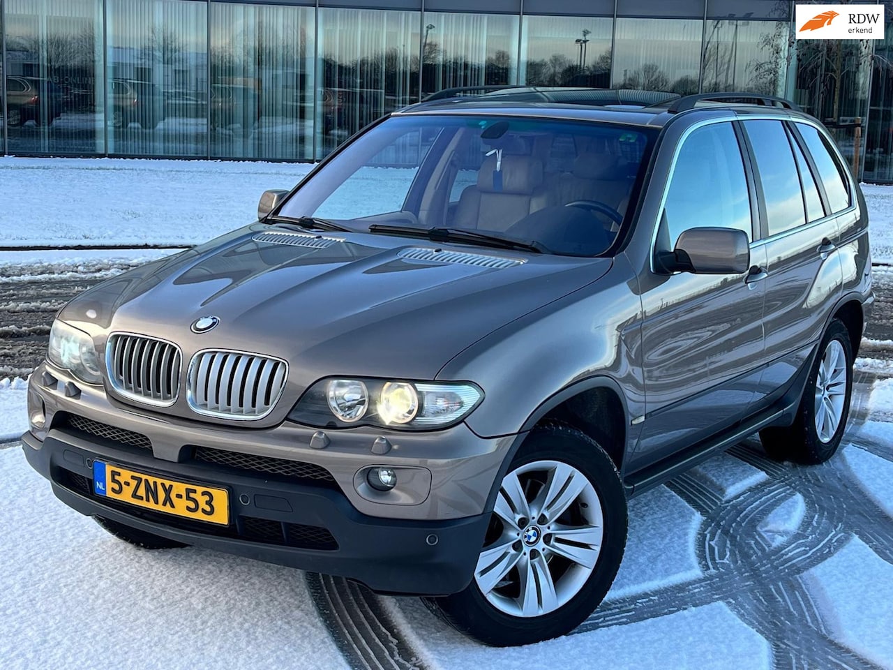 BMW X5 - 4.4i M-PAKKET AUTOMAAT SCHUIFDAK XENON - AutoWereld.nl
