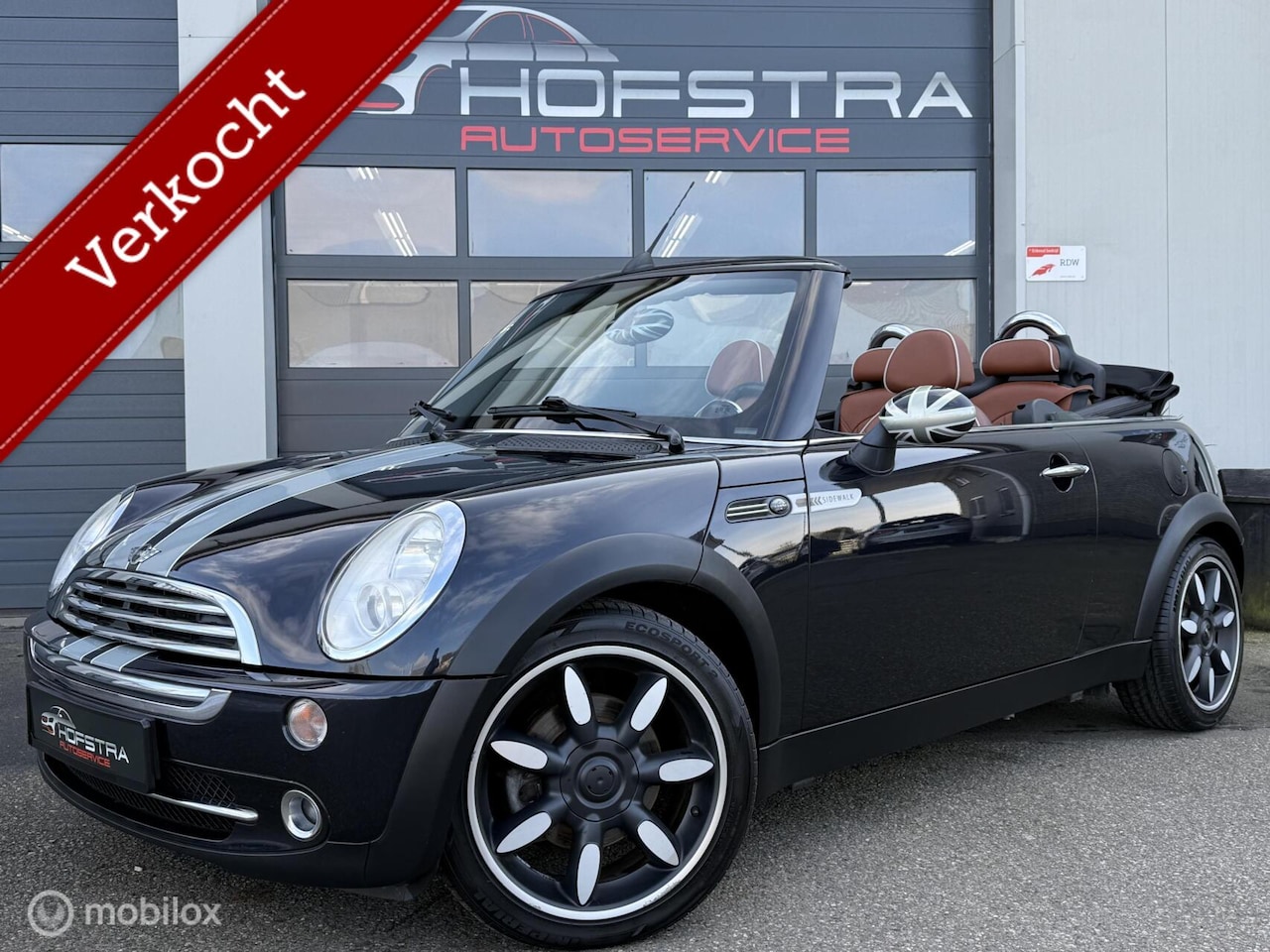 MINI Cabrio - 1.6 Cooper Sidewalk Airco Cruise Leer Lage-km NAP - AutoWereld.nl