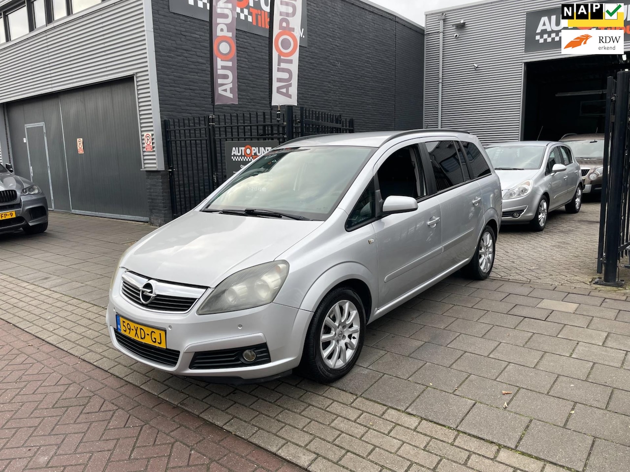 Opel Zafira - 1.8 Temptation 7Persoons Airco PDC NAP APK 1 Jaar - AutoWereld.nl