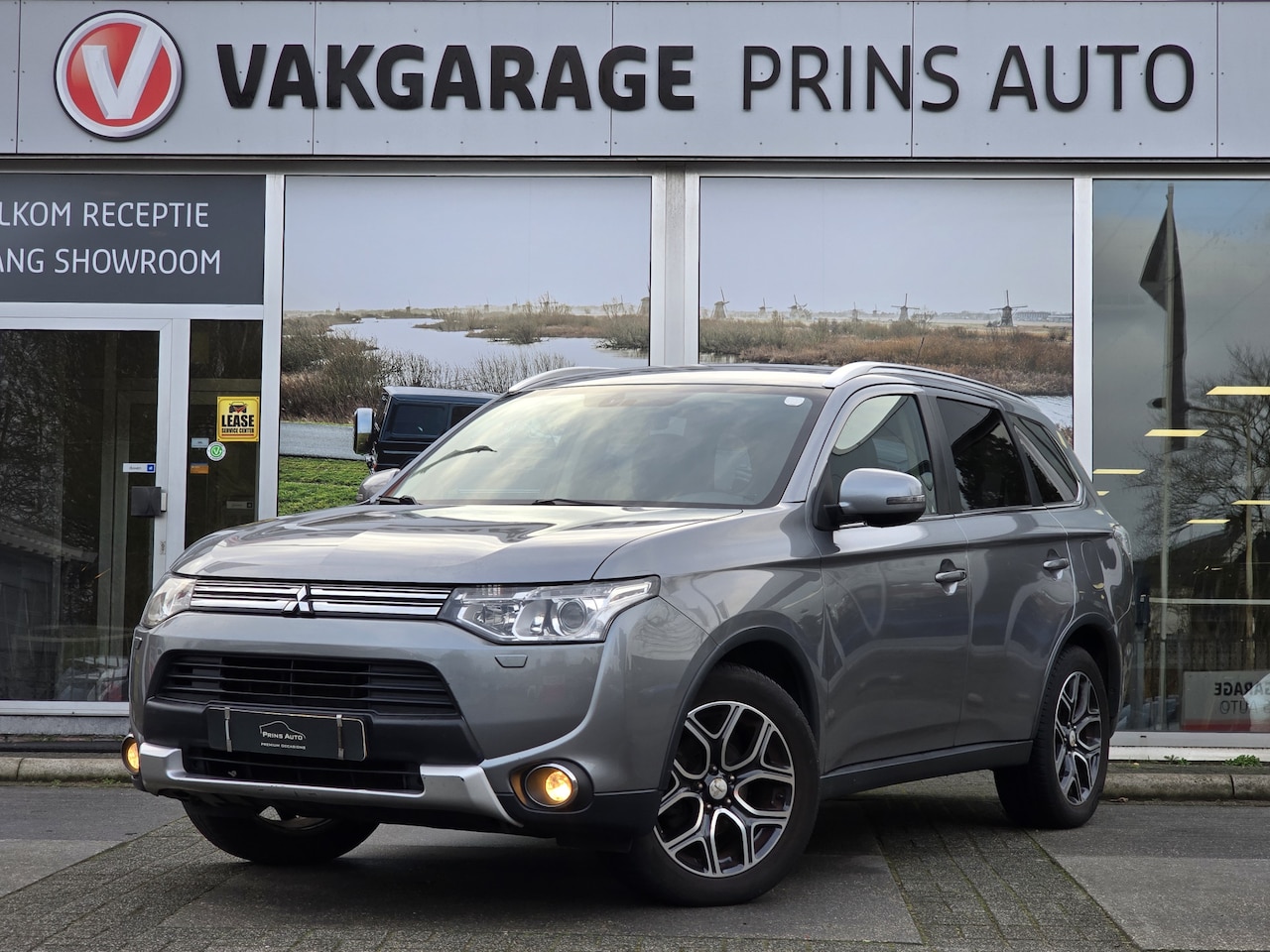 Mitsubishi Outlander - 2.0 PHEV Executive Edition X-Line |NAVI|CAMERA |CLIMA|DEUK ACHTERKLEP| 4542 - AutoWereld.nl