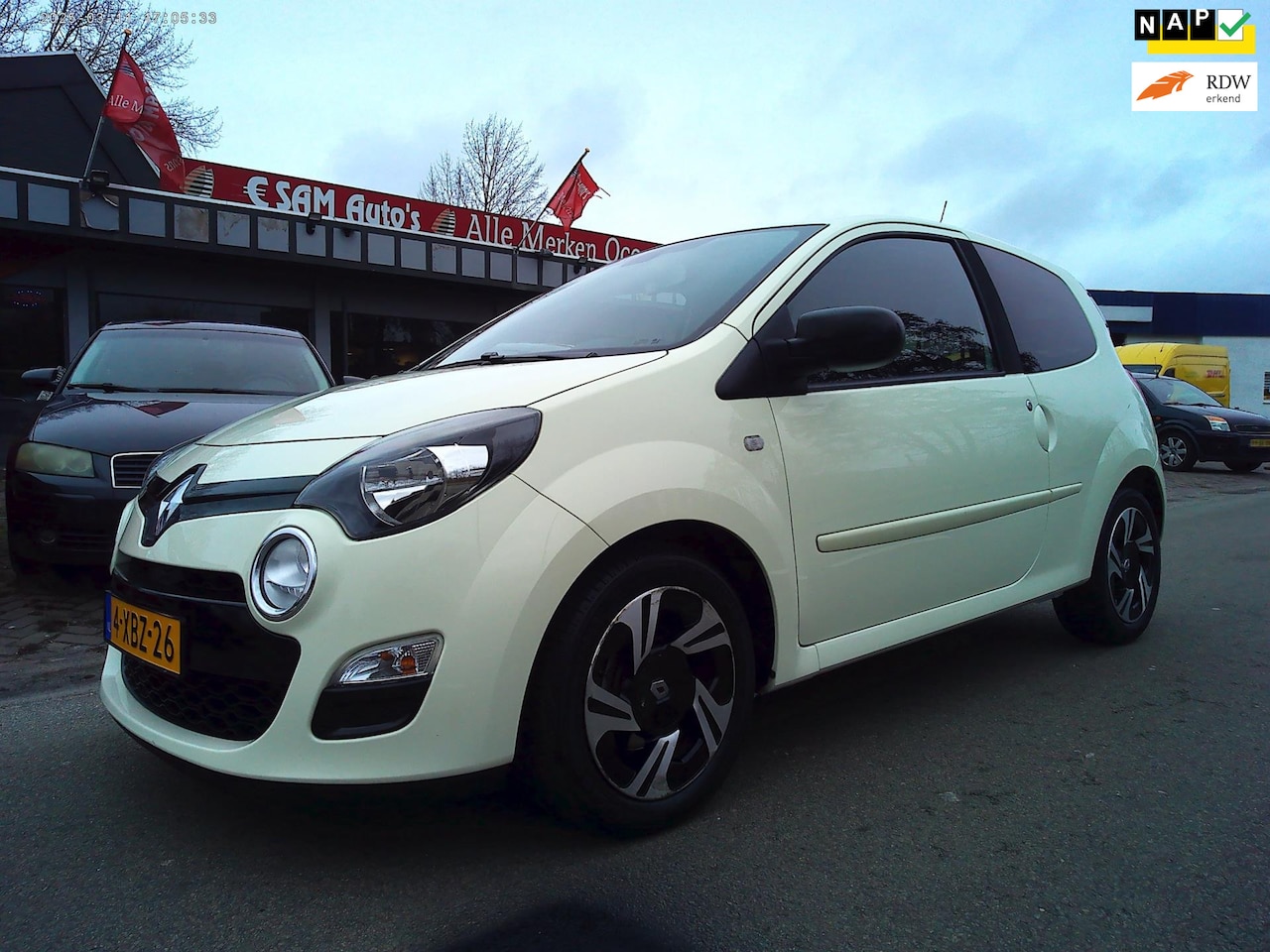 Renault Twingo - 1.2-16V Dynamique 1.2 16V Dynamique (2014 Airco ) - AutoWereld.nl
