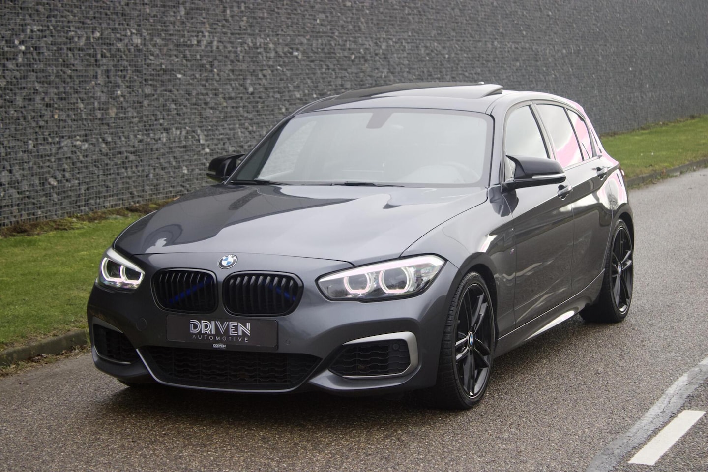 BMW 1-serie - M140i xDrive| Schuifdak - LCI2 - Memory - Camera - AutoWereld.nl