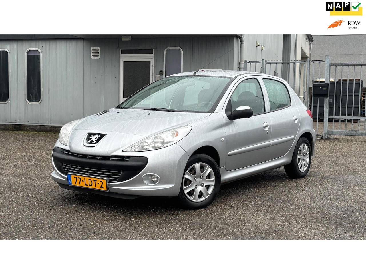 Peugeot 206 - 1.1 XS, Nap, Airco, Nwe Apk, 5-Drs, Elek pkt - AutoWereld.nl