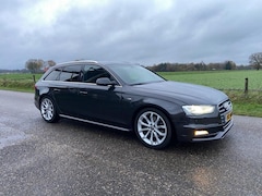 Audi A4 Avant - 2.0 S-Line Automaat