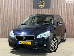 BMW 2-serie Active Tourer - 220i Leder PDC Automaat Stoelverwarming