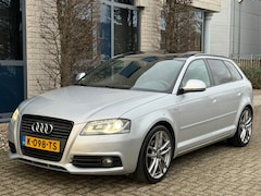 Audi A3 Sportback - 1.4 TFSI Attraction | S line | | Pano | | Xenon |