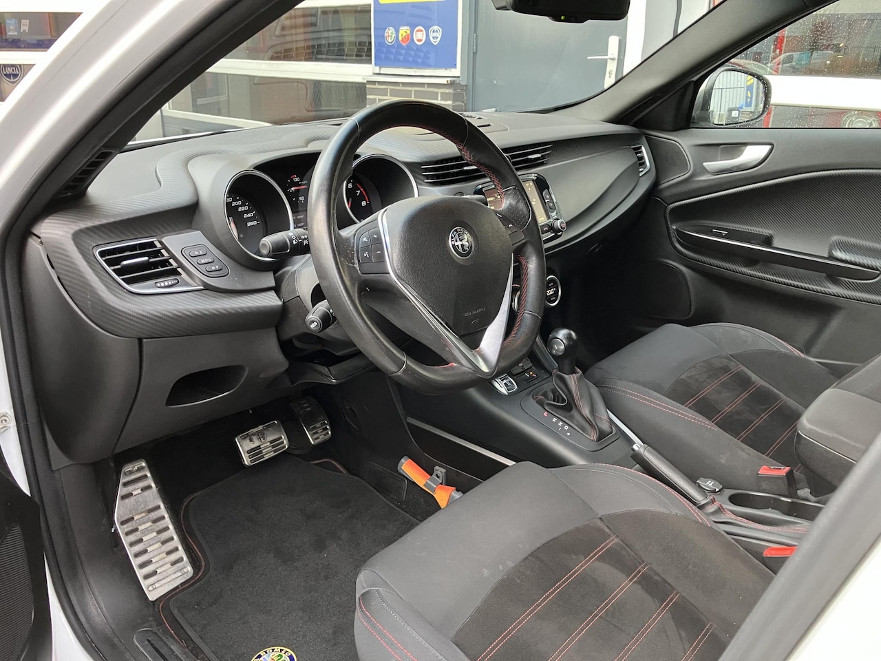 Alfa Romeo Giulietta - 1.4 Turbo MultiAir Super | Afneembare trekhaak |