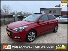 Hyundai i20 - 1.0 T-GDI 120pk Premium Schuifdak, Stoelverwarming, LED