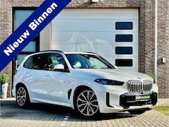 BMW X5 - xDrive50e High Executive M Sport / Achteras besturing / Head-UP / Panodak / Luchtvering /