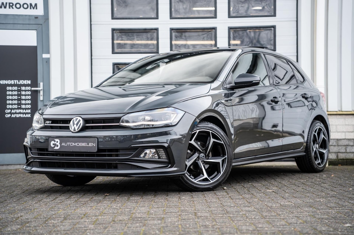 Volkswagen Polo - 1.0 TSI Highline Business R DSG PANO VIRTUAL - AutoWereld.nl