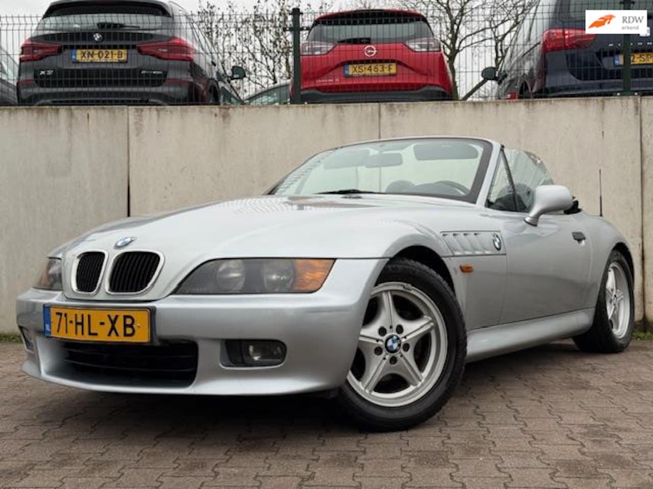 BMW Z3 Roadster - 1.9/AUTOMAAT/AIRCO/LEDER/STOEL VERWARMING/MOTORCODE 194S1/UNIEK/APK 02-2027/ - AutoWereld.nl
