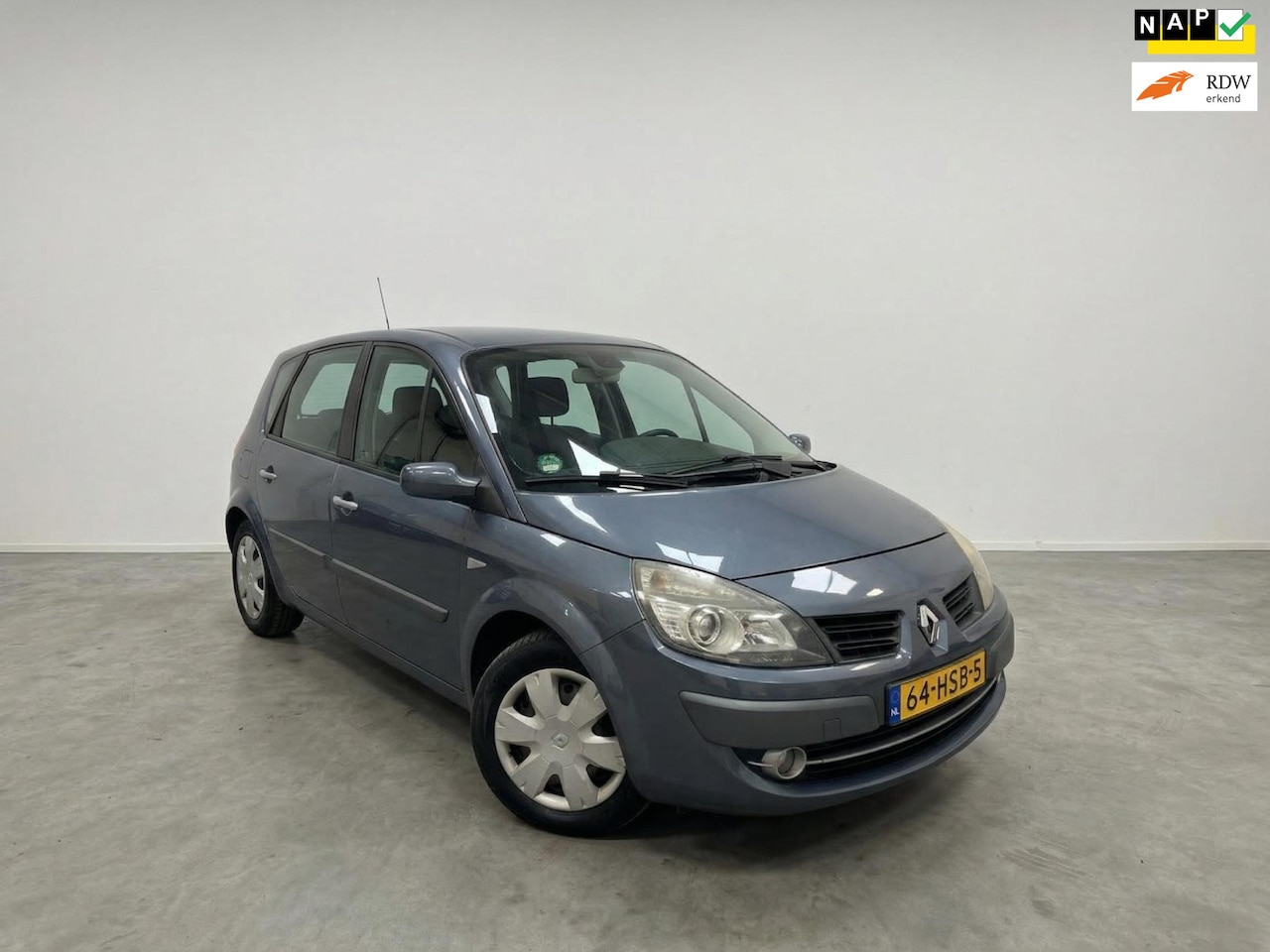 Renault Scénic - 2.0-16V Business Line|Airco|Trekhaak|Goed onderhouden!|INRUIL & LEASE MOGELIJK - AutoWereld.nl