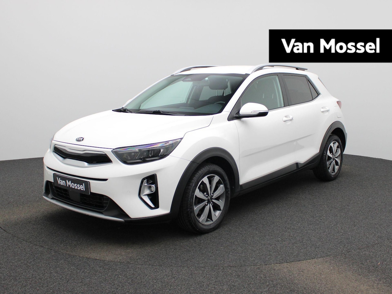 Kia Stonic - 1.0 T 100 More | APPLE CARPLAY | ANDROID AUTO | ACHTERUITRIJCAMERA | DODEHOEKSENSOREN | NA - AutoWereld.nl