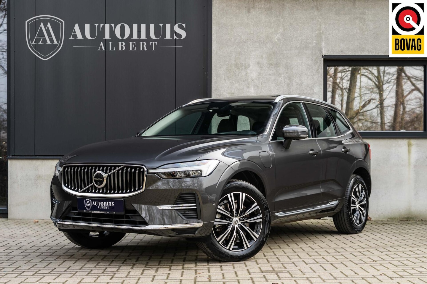 Volvo XC60 - 2.0 T6 Recharge AWD Inscription Pano 360c Trekhaak - AutoWereld.nl