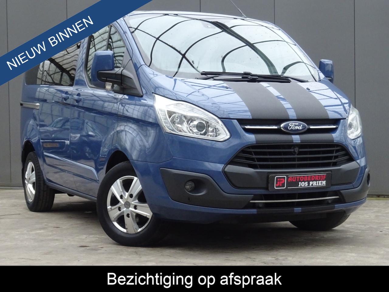 Ford Transit Custom - 290 2.0 TDCI L1H1 Limited DC * 5 PERS. * 2x SCHUIFDEUR !! - AutoWereld.nl