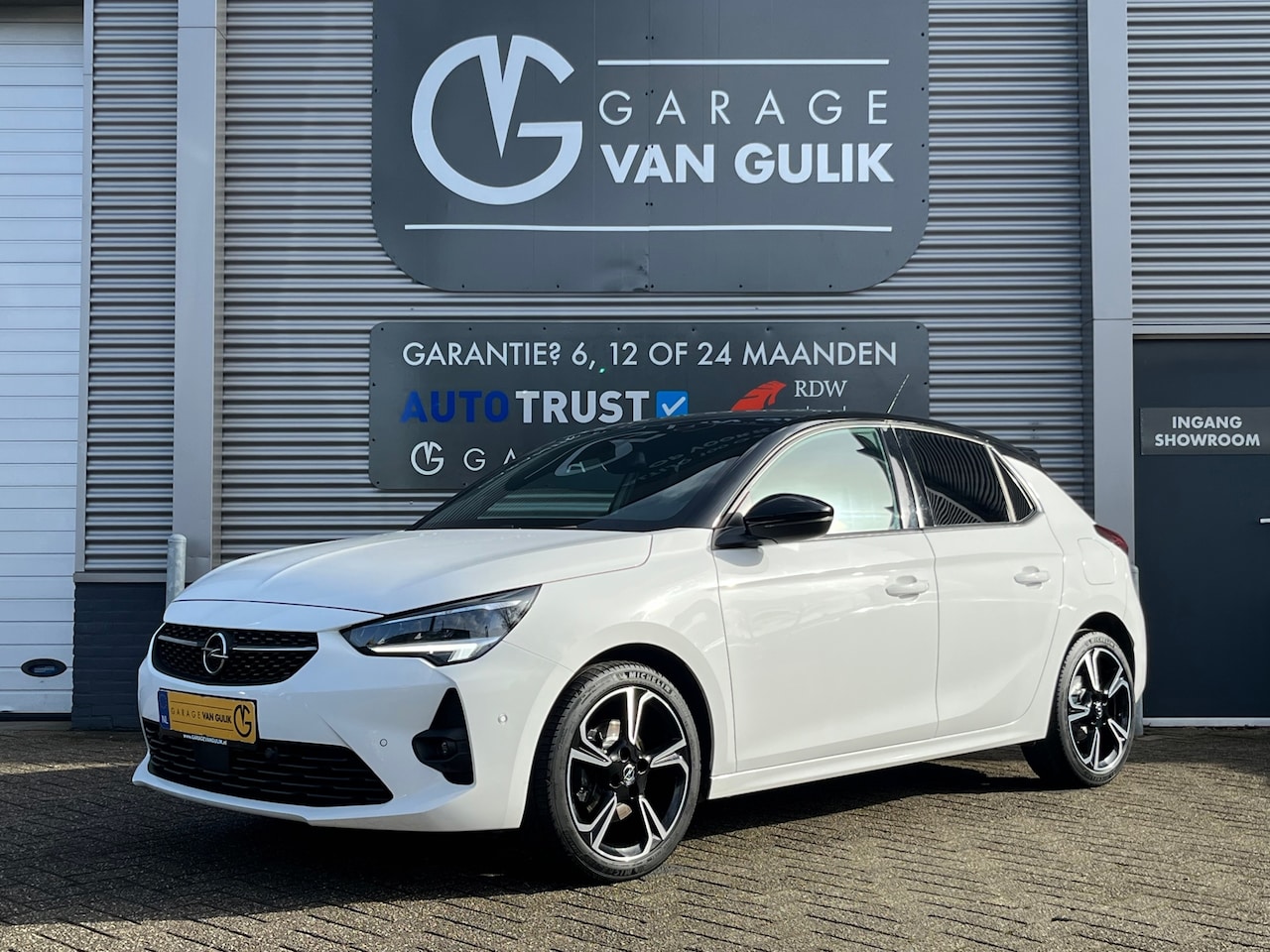Opel Corsa - 1.2 GS Line 131PK Automaat,TwoTone,Navi,Clima,Cruise,Carplay,PdcV+A,Camera,Isofix,ElektrRa - AutoWereld.nl