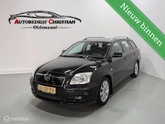 Toyota Avensis Wagon - 1.8 VVTi Linea Luna | TREKHAAK | CLIMA