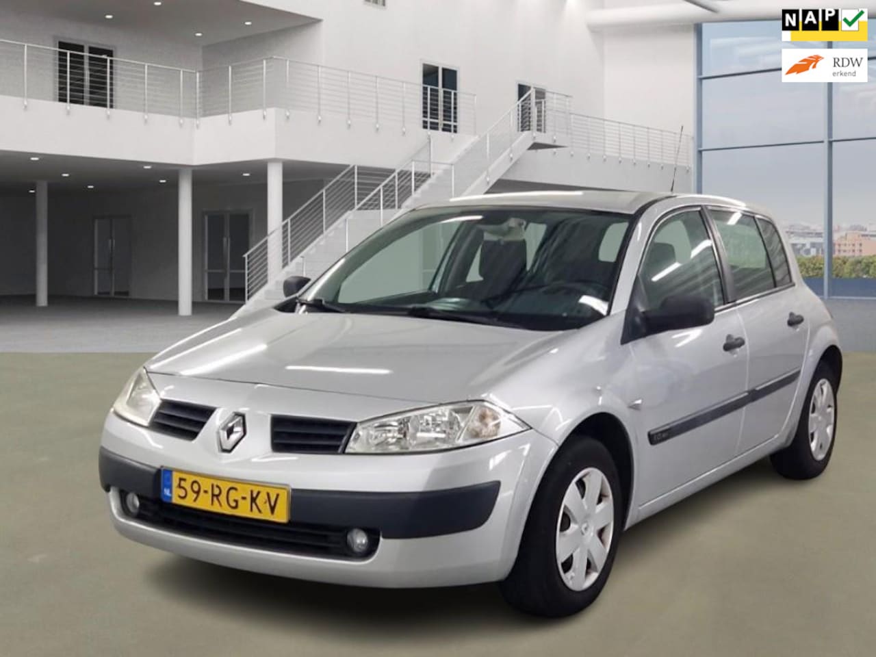 Renault Mégane - 1.6-16V Tech Road 1.6-16V Tech Road - AutoWereld.nl