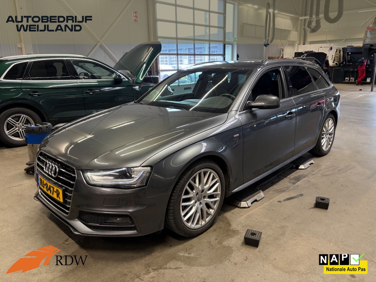 Audi A4 Avant - 1.8 TFSI S Edition 170PK S-line Sport I Xenon I Leer I 2x S-line I Automaat I 170 PK I PDC - AutoWereld.nl