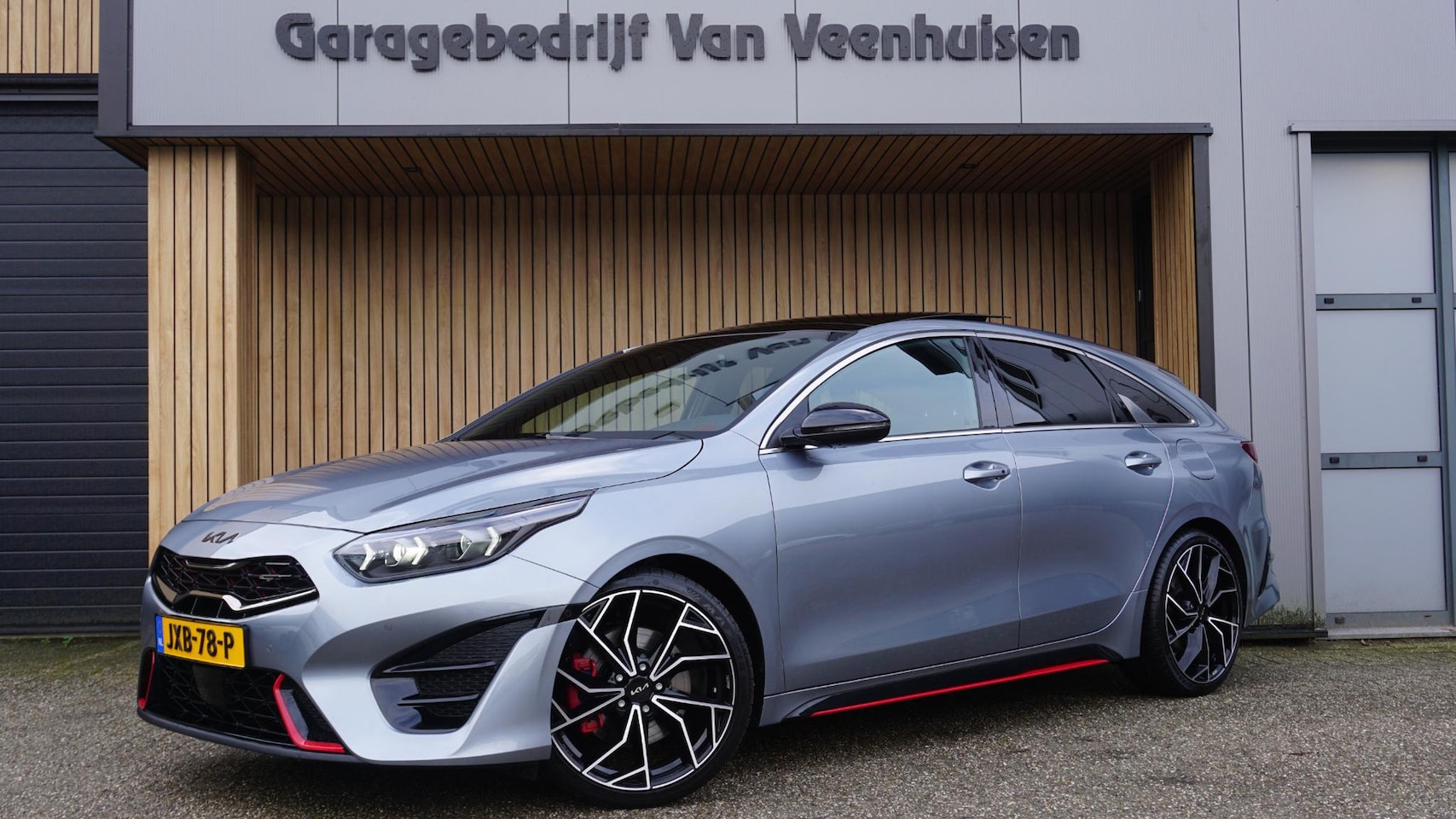 Kia Pro cee'd - 1.6 T-GDI 204pk GT *Facelift* Pano.Dak JBL Virtual Leder/Alcantara 19inch LM Stoel & Stuur - AutoWereld.nl