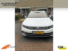 Volkswagen Passat Variant - 1.5 TSI Highline Business R I 2X R-line I Keyless I I 18" I Pano I Virtual I Camera I Leer